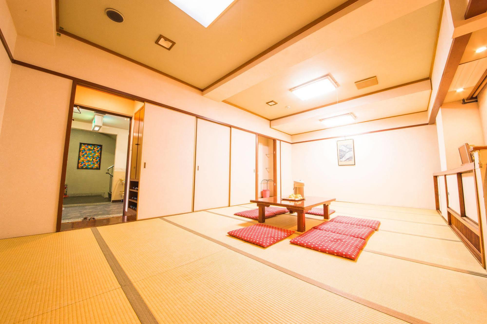Azumaya Ryokan Кіото Екстер'єр фото
