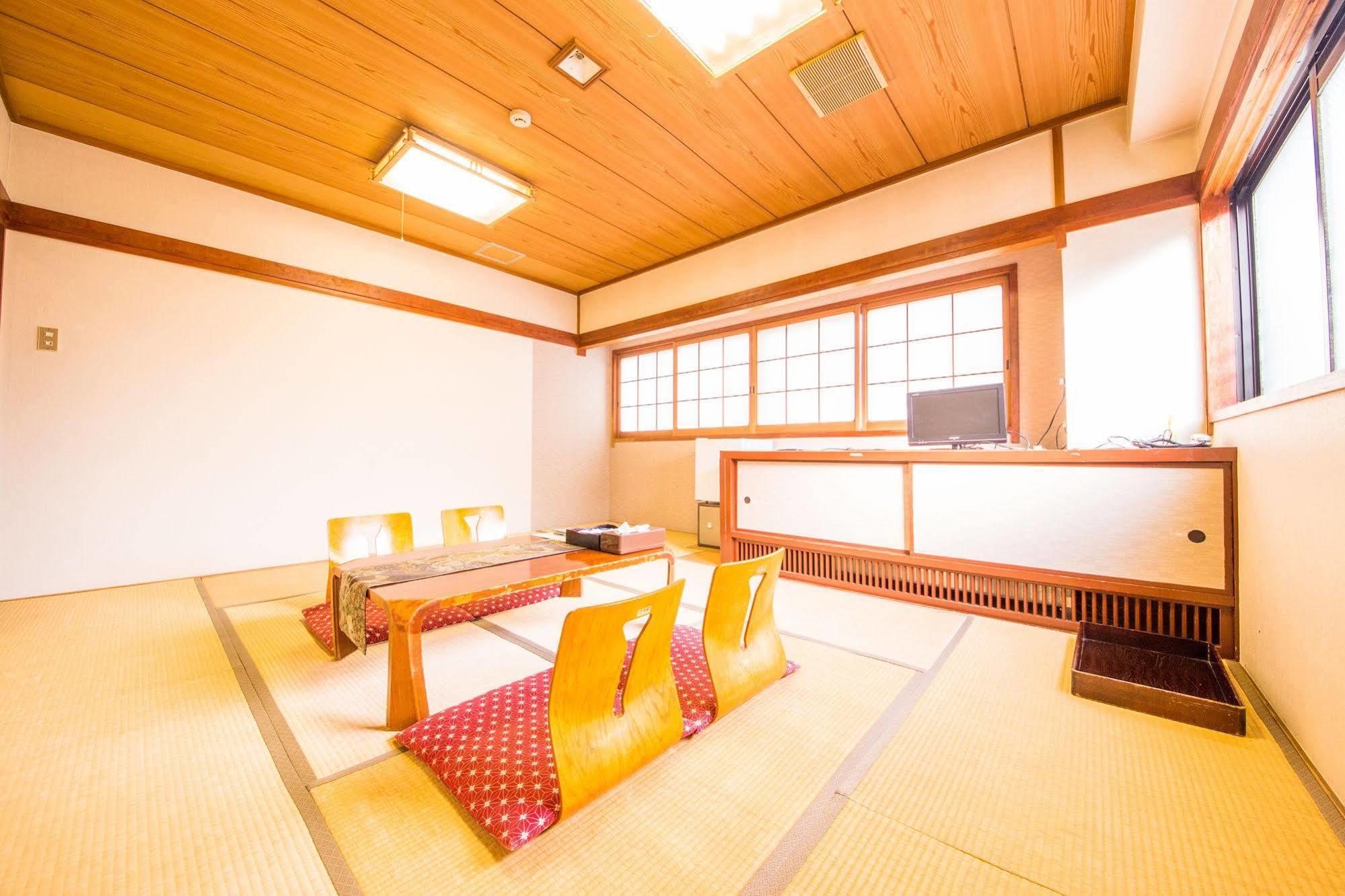 Azumaya Ryokan Кіото Екстер'єр фото